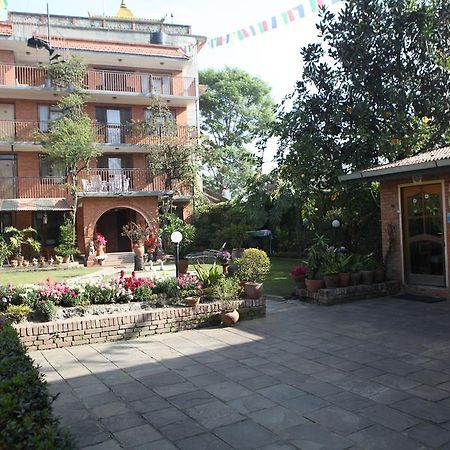 Maya Guest House Thimi Exteriör bild