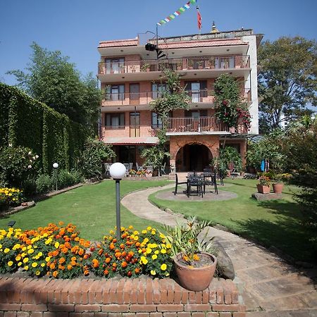 Maya Guest House Thimi Exteriör bild